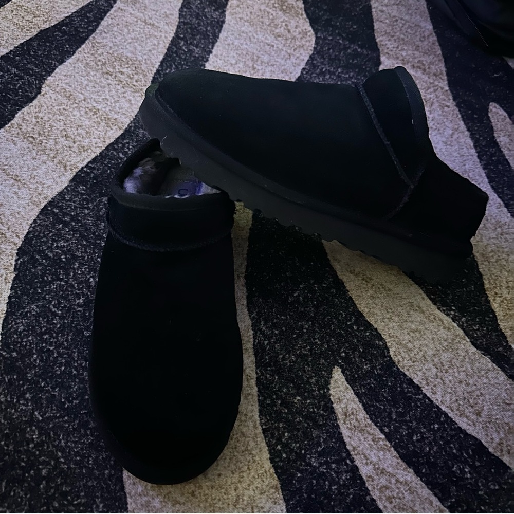 Ugg Classic Slipper